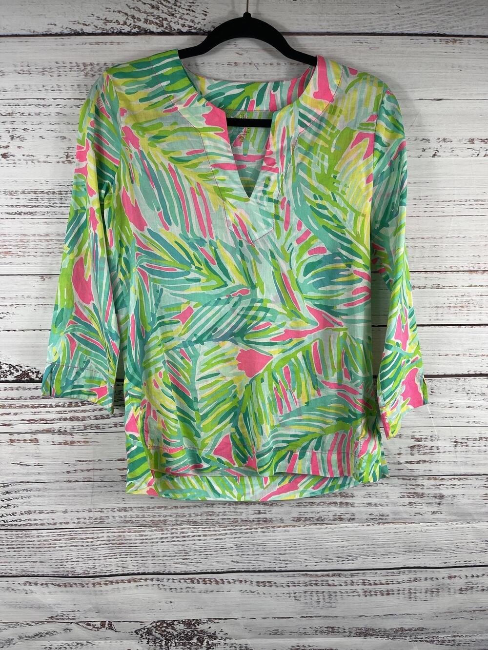 Lilly Pulitzer Shirt Women's Size XS Tropical Palm Cotton Tunic Top 3/4 Sleeve